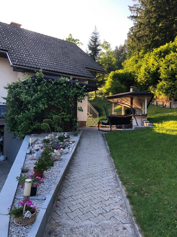 Savadolinka House *